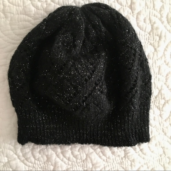 Accessories - Black Sparkly Beanie